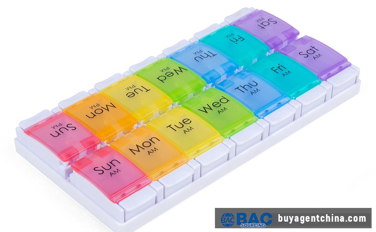 01 Weekly AM PM pill organizer — one of the fastest-moving stock models out of Yiwu